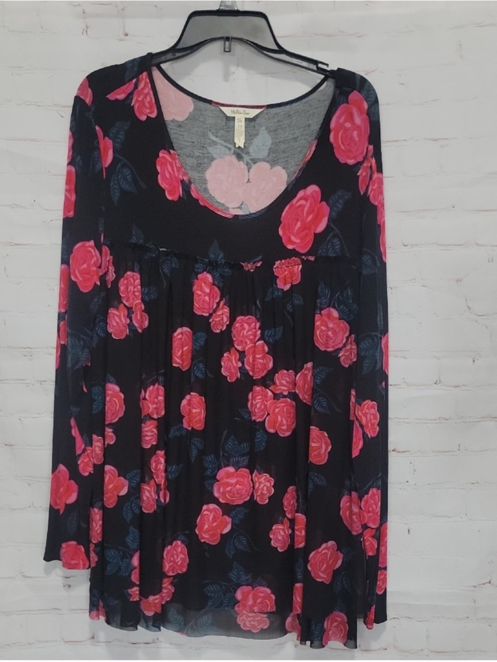3/$10 Matilda Jane Black Tunic with Pink Rose Motif Size XXL